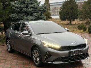 2025 Kia K3 II (China Market) Рестайлинг, серый, 1650000 рублей, вид 3