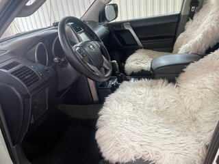 2010 Toyota Land Cruiser Prado 150 Series, белый, 2050000 рублей, вид 5
