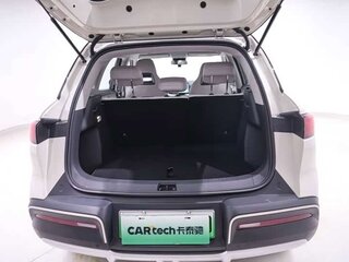 2024 BYD Yuan Up 32 kWh, белый, 1350202 рублей, вид 2