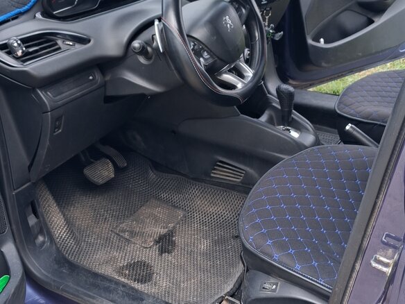 2014 Peugeot 208 I, фиолетовый, 550000 рублей - вид 7