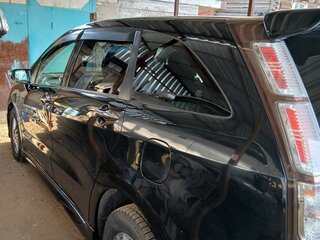 2009 Honda Stream II Рестайлинг, чёрный, 1350000 рублей, вид 2