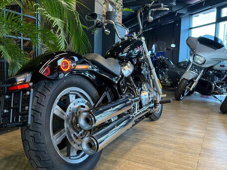 2024 Harley-Davidson Softail Standard, чёрный, 1750000 рублей, вид 1