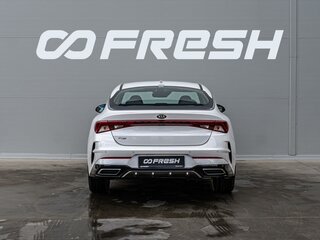 2020 Kia K5 III, белый, 1850000 рублей, вид 4