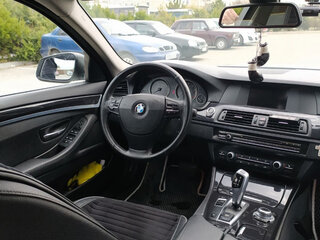 2013 BMW 5 серии 520i VI (F10/F11/F07) Рестайлинг, белый, 1950000 рублей, вид 3