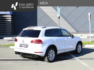 2014 Volkswagen Touareg II, белый, 1848000 рублей, вид 2