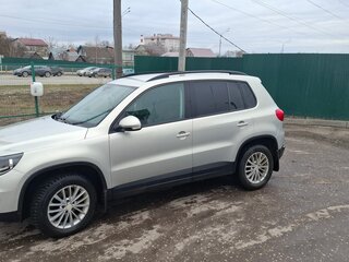 2013 Volkswagen Tiguan I Рестайлинг, серебристый, 950000 рублей, вид 5