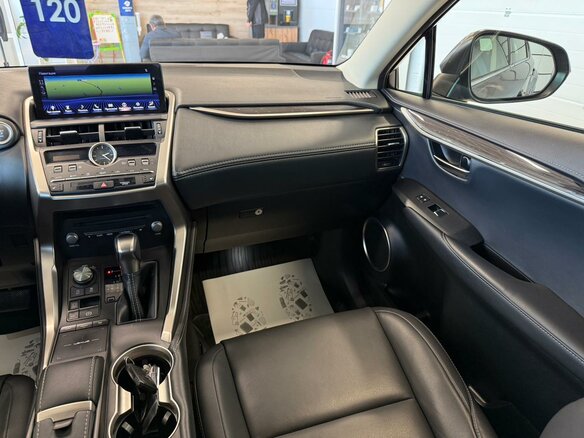 2019 Lexus NX 200 I Рестайлинг, серый - вид 15
