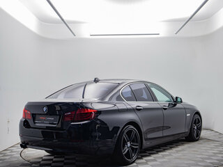 2013 BMW 5 серии 520i VI (F10/F11/F07), чёрный, 1358000 рублей, вид 5