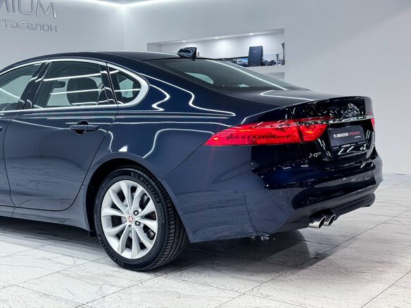 2020 Jaguar XF II, синий, 2560000 рублей - вид 27