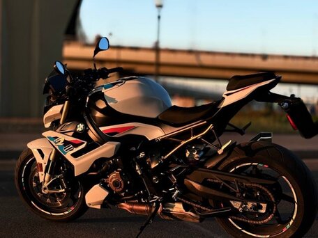 2022 BMW S 1000 R, белый, 1600000 рублей, вид 3