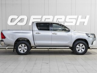 2017 Toyota Hilux VIII, серебристый, 2649000 рублей, вид 5