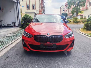 2023 BMW 1 серии 120i III (F52) Рестайлинг, красный, 1100000 рублей, вид 1