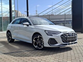 2026 Audi A3 Sportback 35 TFSI IV (8Y) Рестайлинг, белый, 3550000 рублей, вид 3