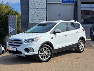 2016 Ford Kuga II Рестайлинг, белый, 1320000 рублей, вид 2