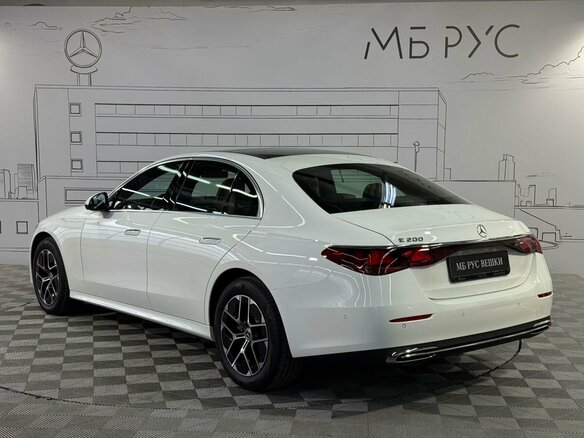 2025 Mercedes-Benz E-Класс 200 VI (W214, S214), белый - вид 9