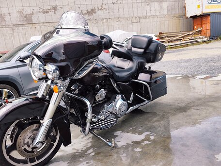 2011 Harley-Davidson Electra Glide, фиолетовый, 610000 рублей, вид 1