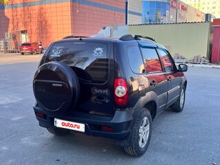 2013 Chevrolet Niva I Рестайлинг, коричневый, 430000 рублей, вид 4