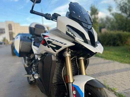 2024 BMW S 1000 XR, белый, 2390000 рублей, вид 5