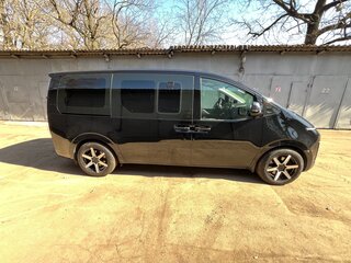 2022 Hyundai Staria I, чёрный, 4850000 рублей, вид 3