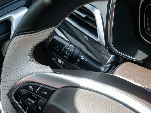 2021 Geely Jiaji I, белый, 1905000 рублей - вид 17