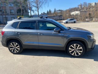 2021 Volkswagen Taos I, серый, 2590000 рублей, вид 3