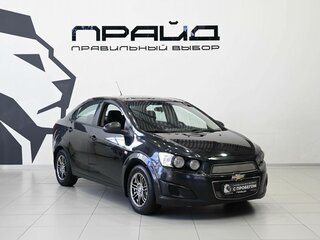 2014 Chevrolet Aveo II, чёрный, 584900 рублей, вид 5