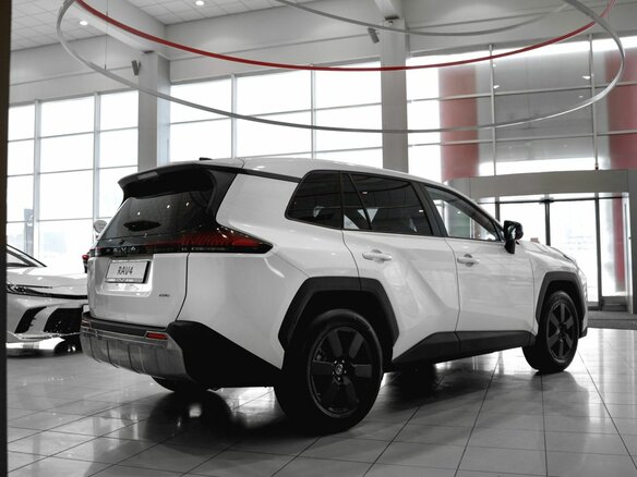 2026 Toyota RAV4 VI (XA60), белый - вид 11