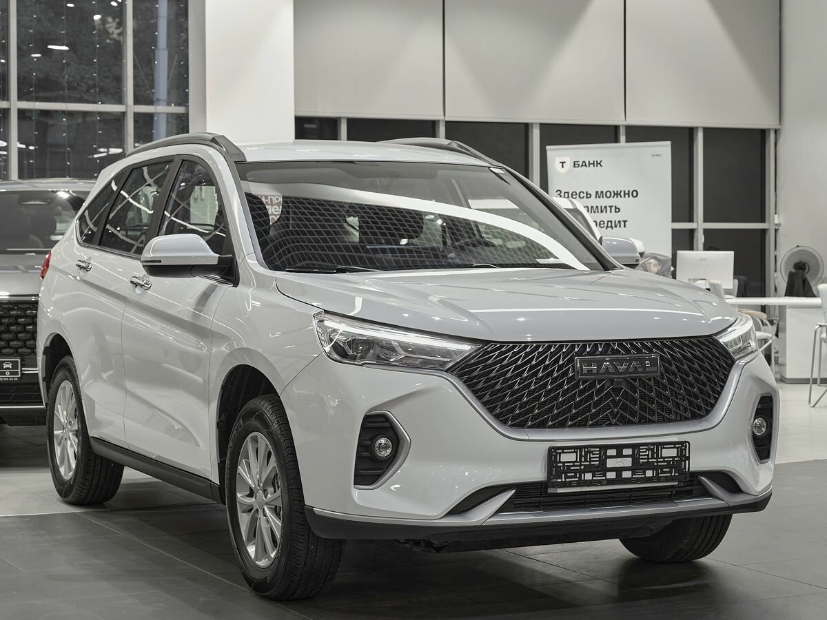 Открыть фотографии: Haval M6 II
