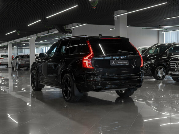 2017 Volvo XC90 II, чёрный - вид 3