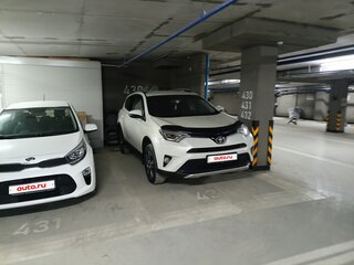 2015 Toyota RAV4 IV (XA40) Рестайлинг, белый, 1950000 рублей, вид 3