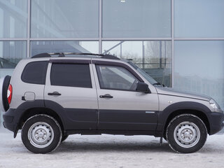 2012 Chevrolet Niva I Рестайлинг, серый, 405000 рублей, вид 4