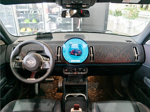 2024 Mini Countryman JCW John Cooper Works III, чёрный, 8490000 рублей - вид 10