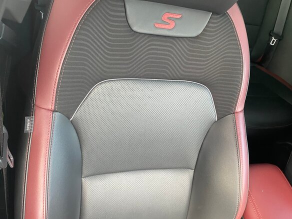2023 Geely Coolray I, белый, 1850000 рублей - вид 8