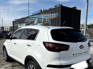2015 Kia Sportage III Рестайлинг, белый, 1650000 рублей, вид 2