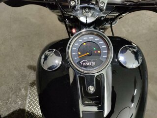 2018 Harley-Davidson Sport Glide, чёрный, 1459000 рублей, вид 5