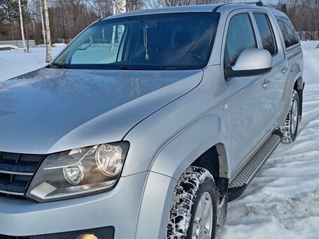 2013 Volkswagen Amarok, серебристый, 1625000 рублей, вид 3