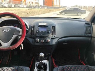2010 Hyundai i30 I Рестайлинг, красный, 670000 рублей, вид 5