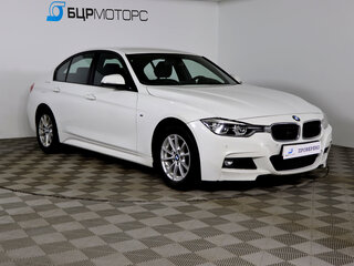 2017 BMW 3 серии 320i xDrive VI (F3x) Рестайлинг, белый, 1779990 рублей, вид 3