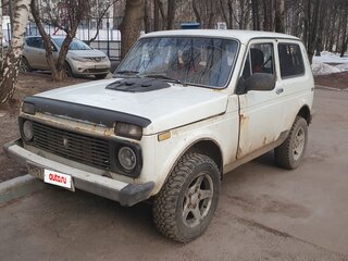 1998 Lada (ВАЗ) 2121 (4x4) I Рестайлинг, белый, 180000 рублей, вид 1