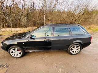 1998 Audi A4 I (B5), чёрный, 285000 рублей, вид 3