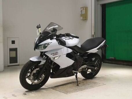 2010 Kawasaki ER-6F (Ninja 650R), белый, 449000 рублей, вид 4