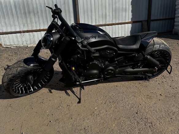 2025 Harley-Davidson V-Rod, чёрный, 2850000 рублей - вид 3
