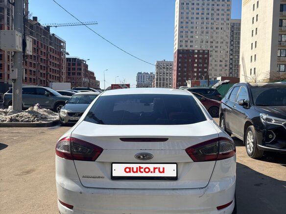 2011 Ford Mondeo IV Рестайлинг, белый, 600000 рублей - вид 4