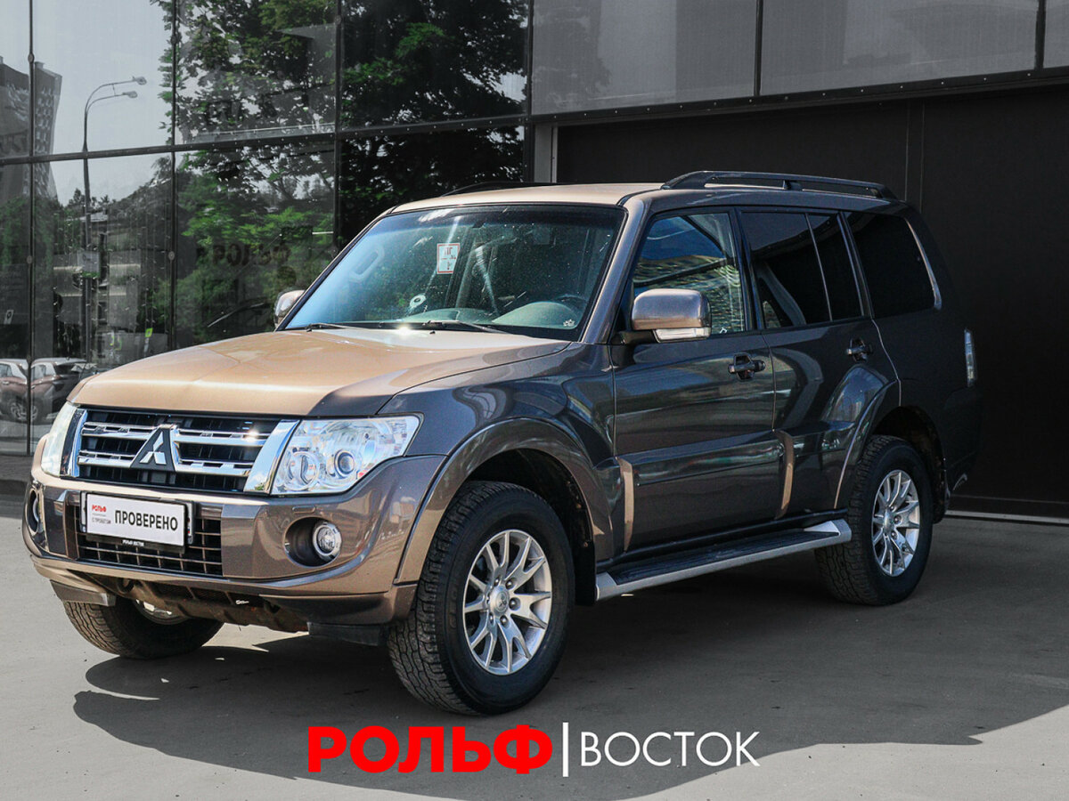 Открыть фотографии: Mitsubishi Pajero IV Рестайлинг 1