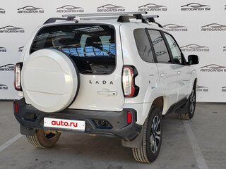 2024 Lada (ВАЗ) Niva Travel I, белый, 1049000 рублей, вид 4