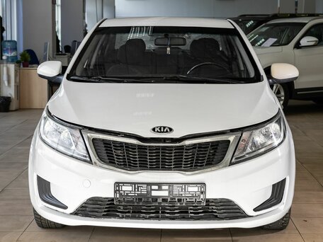 2014 Kia Rio III, белый, 850000 рублей, вид 2