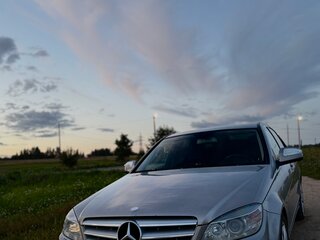 2007 Mercedes-Benz C-Класс 200 III (W204), серый, 900000 рублей, вид 2
