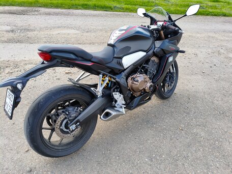 2020 Honda CBR 650R, чёрный, 840000 рублей, вид 5