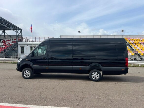 2024 Mercedes-Benz Sprinter, чёрный - вид 6