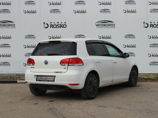 2010 Volkswagen Golf VI, белый, 495000 рублей, вид 5